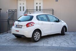 Peugeot - 208 - 1.4 hdi