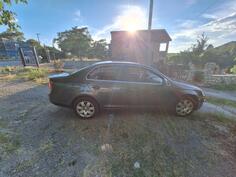 Volkswagen - Jetta
