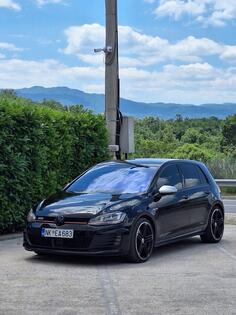 Volkswagen - Golf GTI - 2.0TFSI