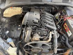 U djelovima BMW - 330 3.0 D