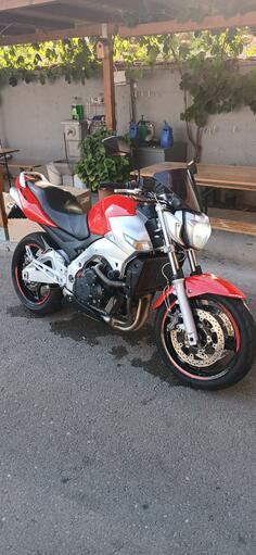 Suzuki - GSR-600