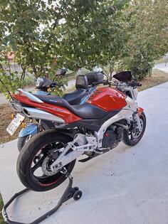 Suzuki - GSR-600