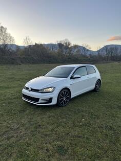 Volkswagen - Golf 7 - 2.0 TDI