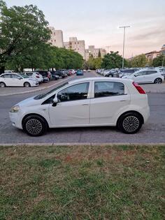 Fiat - Grande Punto - 1.2 i Benzin