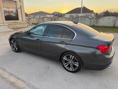 BMW - 320