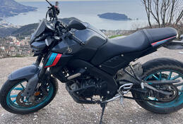 Yamaha - MT 125