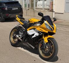 Yamaha - R6