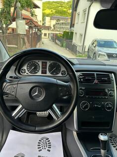 Mercedes Benz - B 180 - 2,0