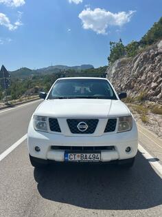Nissan - Pathfinder - 2.5