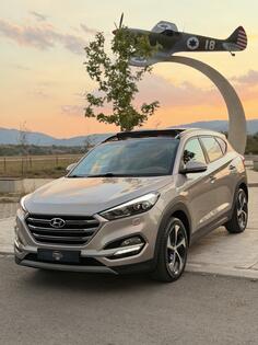Hyundai - Tucson - 2.0 CRDI VERTEX FULL