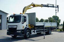 DAF - LF 250 / 4x2 / platforma 7,3 m / HDS HYVA HB150XE3 / maksimalni dohvat / kamion sa kranom /...