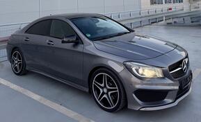 Mercedes Benz - CLA 220