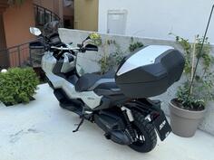 Honda - adv350
