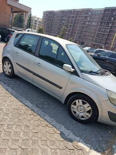 Renault - Scenic - 1.9