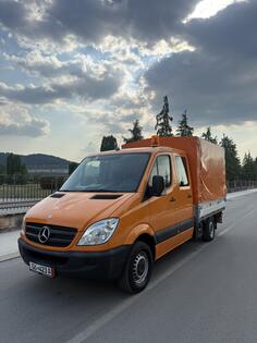 Mercedes Benz - Dupla kabina