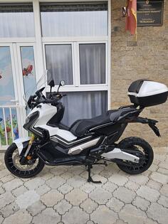 Honda - X-ADV 750