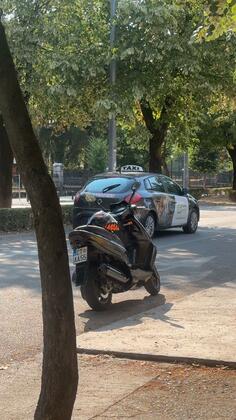 Aprilia - leonardo