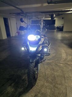 BMW - GS 1200 adventure