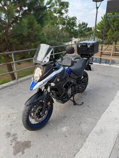 Suzuki - v strom 650