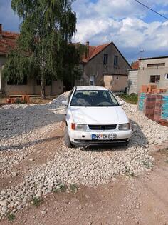 Volkswagen - Polo - 1.0