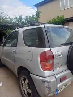 Toyota - RAV 4 - 1.8