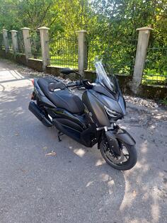 Yamaha - Xmax