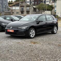 Volkswagen - Golf 8 - 2.0 TDI manuelni