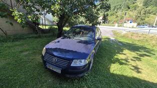 Volkswagen - Passat - b5.5