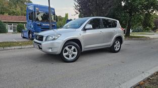 Toyota - RAV 4 - 2.2 D-CAT