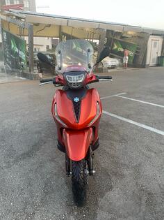 Piaggio - Beverly 300s