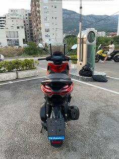 Piaggio - Beverly 300s
