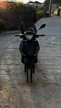 Piaggio - Beverly