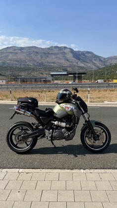 Yamaha - MT-03