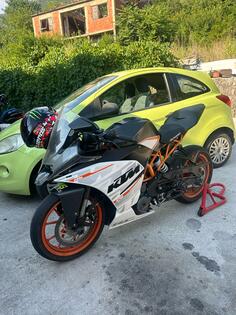 KTM - RC390