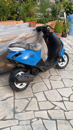 Piaggio - zip