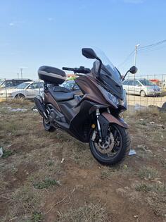 Kymco - ak 550