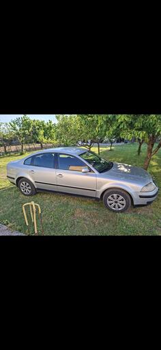 Volkswagen - Passat