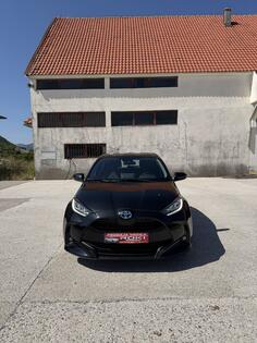 Toyota - Yaris - 1.5 HYBRID AUTOMATIK