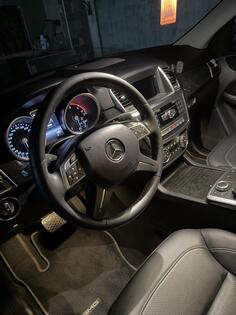 Mercedes Benz - ML 250 - ML 250 CDI 4 MATIC