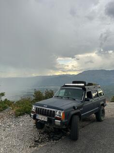 Jeep - Cherokee - 4.0 litre