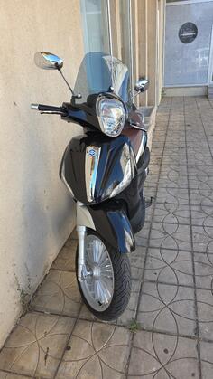 Piaggio - Beverly 300ie