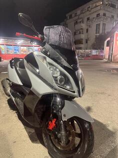 Kymco - Dinkstreet 300i