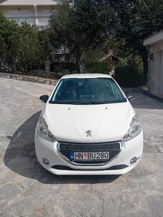 Peugeot - 208 - 1.4 HDI