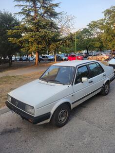 Volkswagen - Jetta - 1,6