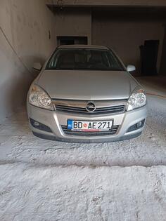 Opel - Astra - 1.800