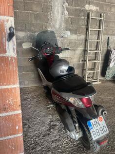 Vespa - Beverly 125
