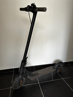 E Prime - Xiaomi MI ELECTRIC SCOOTER ESSENTIAL