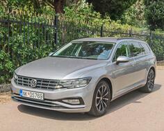 Volkswagen - Passat