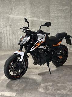 KTM - Duke790
