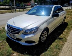 Mercedes Benz - E 220 - 220